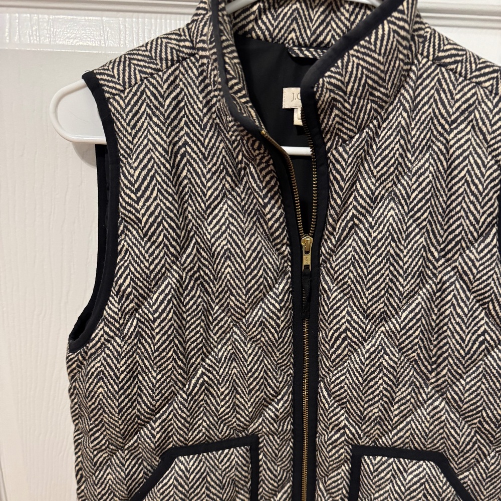 JCrew women’s excursion vest (S)